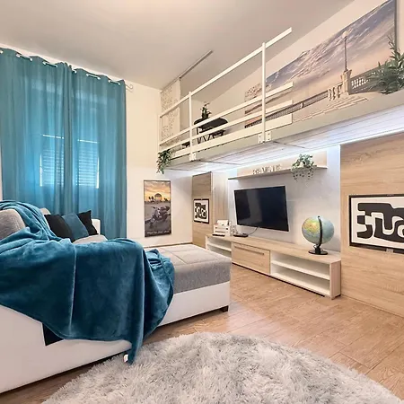 Apartamento L'originario Salviano Family Private Parking *